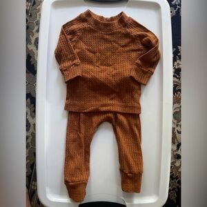 The Dainty Place Matching Rust Set